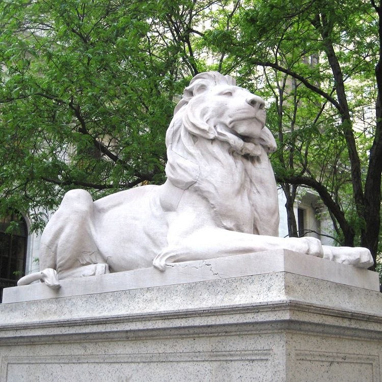marble lion statue sculpture