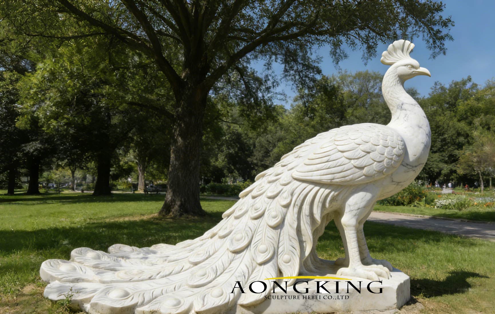 animal phoenix sculpture