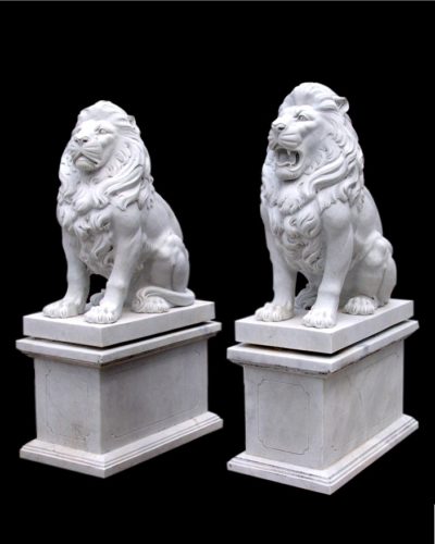 lion sculpture